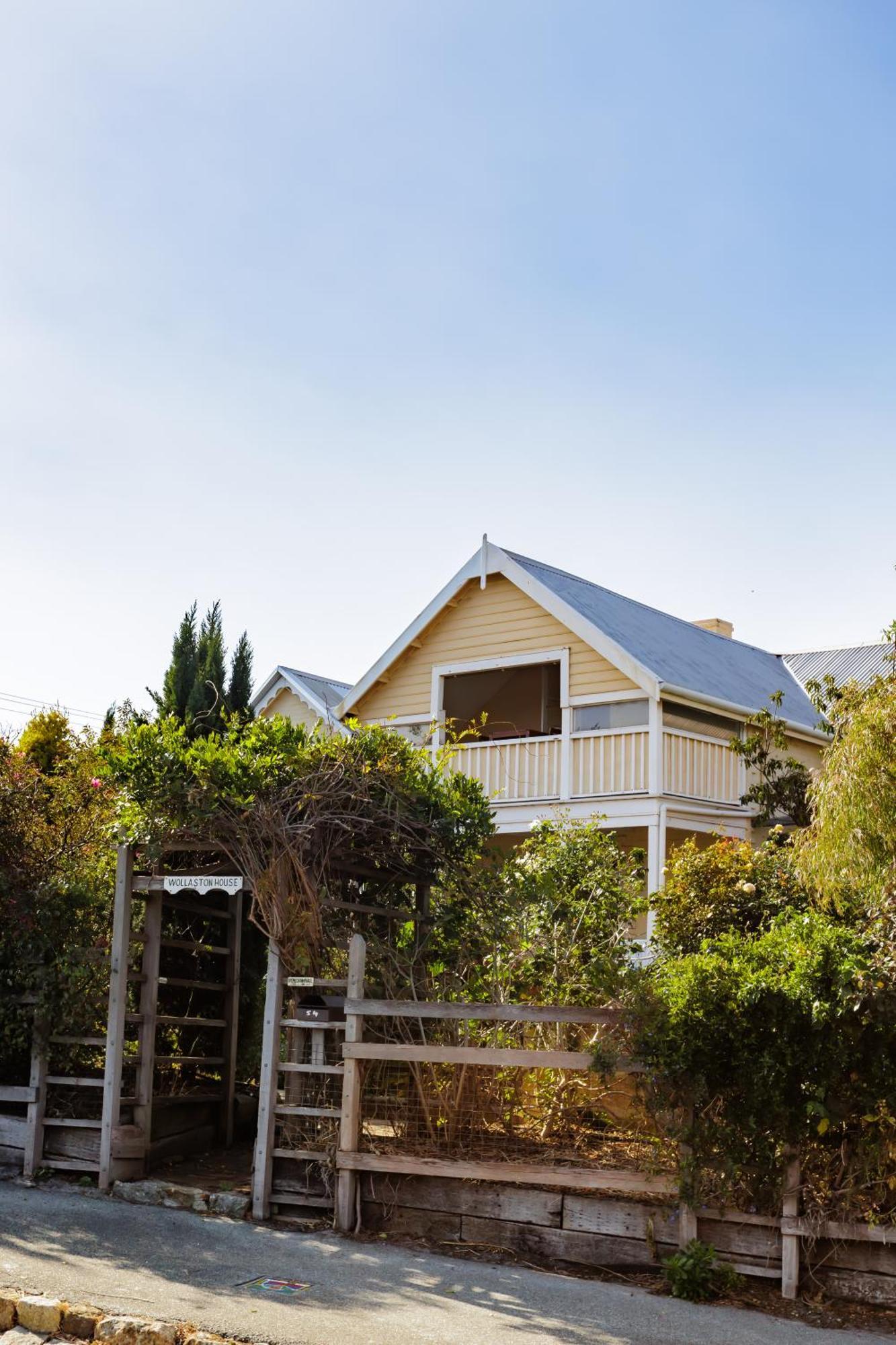 Wollaston House By The Bnb Collection 올버니 외부 사진